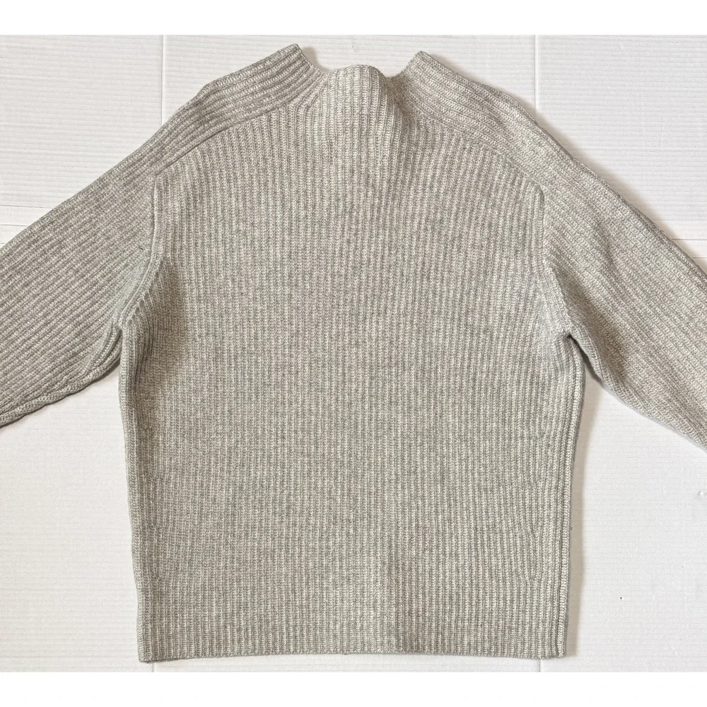 WOOLRICH - Men's Vintage Lambswool Gray Heather Rib Knit Sweater 9073 - Large